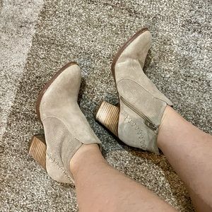 Marc Fisher Heeled Suede Taupe Booties Boots